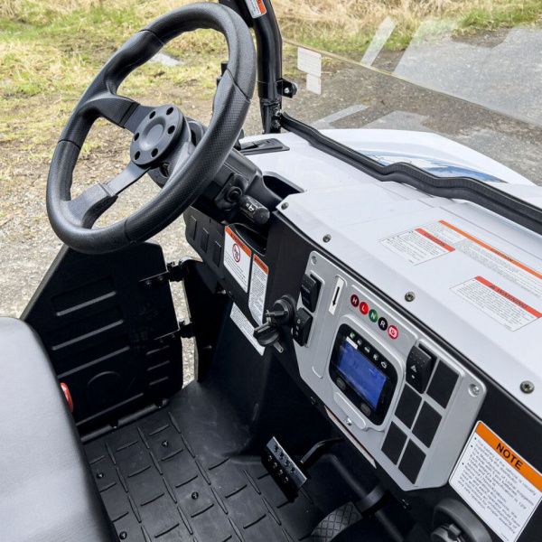 UTV GreenCamel Linhai LH50DU 48Ah (4kW AC, R12 литые) LUX белый