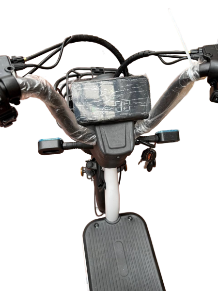 Электроскутер Сянчу EV1 48V15Ah