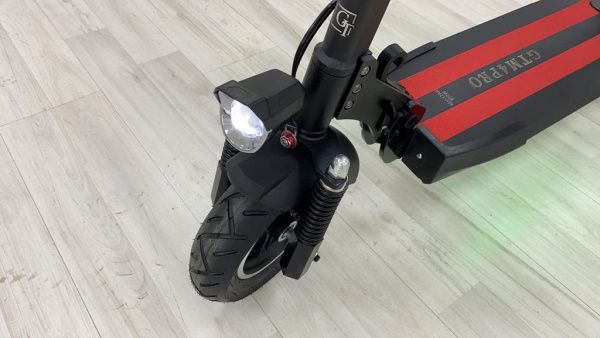 ЭЛЕКТРОСАМОКАТ GT M4 PRO 17Ah (Аквазащита)