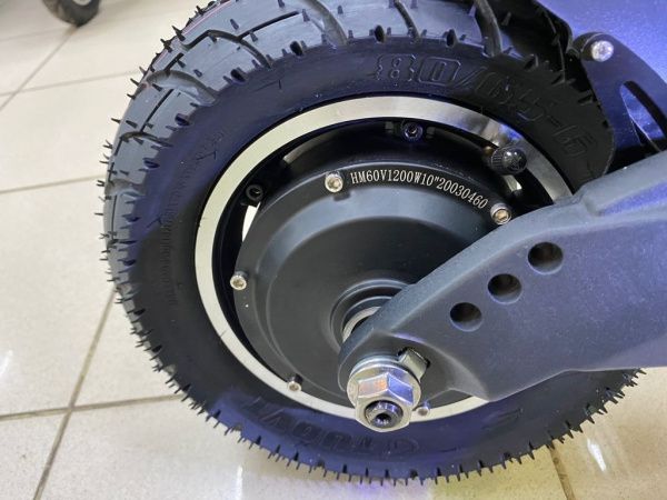 ЭЛЕКТРОСАМОКАТ Currus BLADE 10